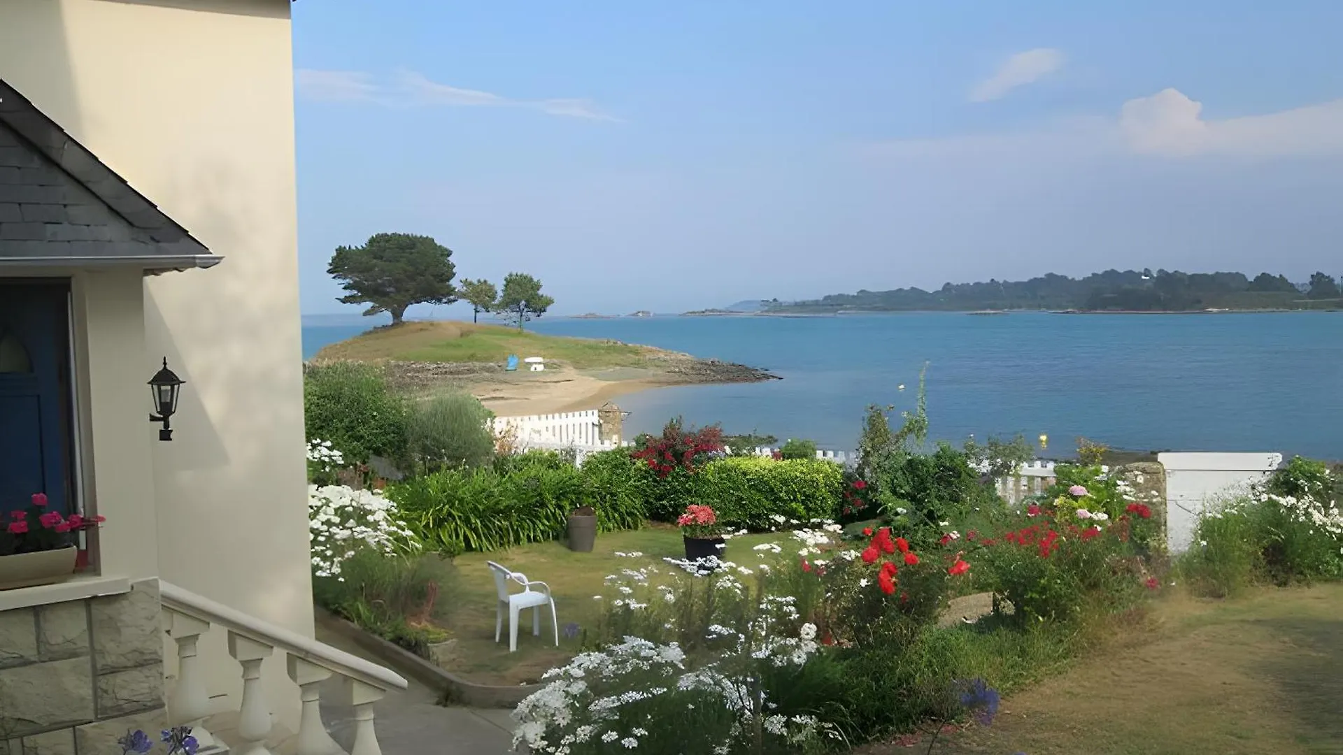 Tatil Evi Gite Vue Imprenable Mer Lanmodez